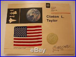 Apollo 17 Space Flown to Moon USA/American Flag NASA
