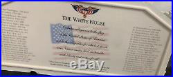 Dept 56 THE WHITE HOUSE American Pride Collection with Scroll & USA Flag 57701