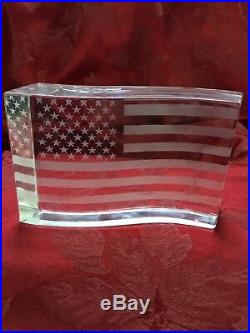 MIB FLAWLESS Stunning BACCARAT France Art Glass AMERICAN USA Crystal FLAG
