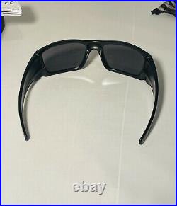 New Oakley Fuel Cell Sunglasses Matte Black Grey Tonal USA Flag Icon SI Limited