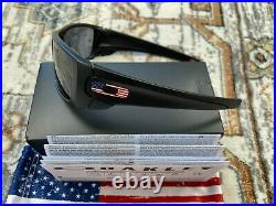 Oakley Fuel Cell OO9096-38 Matte Black / Grey Sunglasses