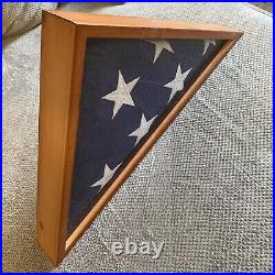 Vtg USA American Veteran Casket Memorial Display Case with Folded Flag