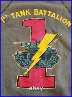 Vtg usa 1980s Sweatshirt 1st tank Battalion Squadron lightning bolt On Back XL