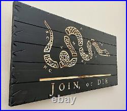 Wooden Join Or Die Flag 19.5x36